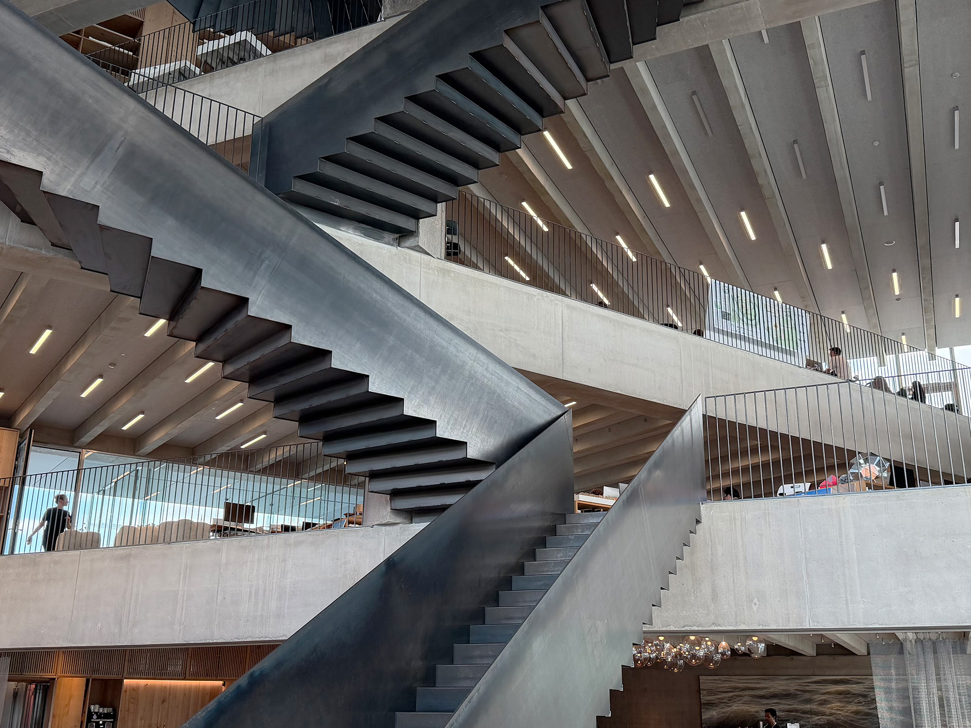 3 800 m² akustik för arkitektur i världsklass